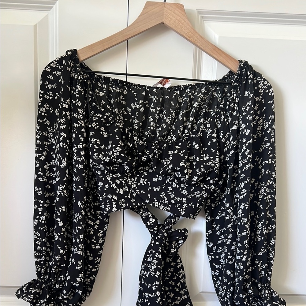 Petal & Pup Black and White Floral Blouse